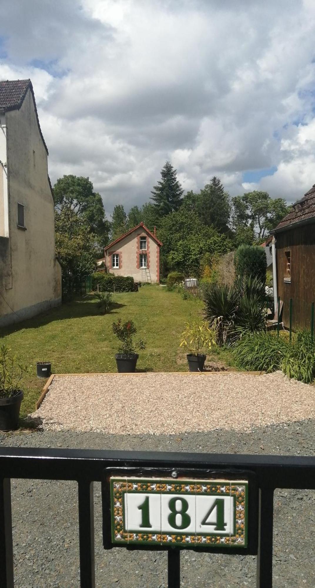 Maison " Bouton D'Or" Au Bord De L'Eau, A 10 Mn De Tours , Meuble Classe Une Etoile Saint-Avertin Buitenkant foto