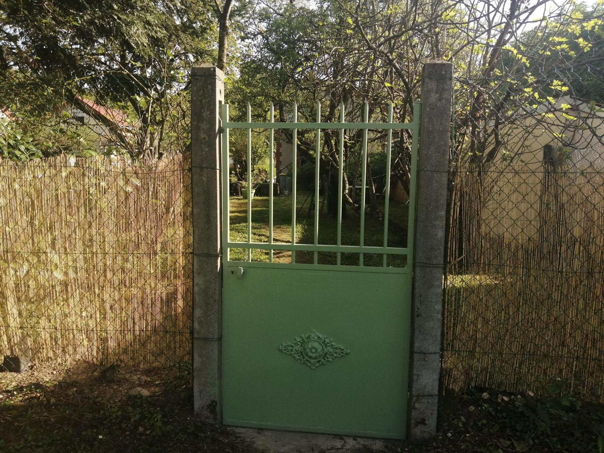 Maison " Bouton D'Or" Au Bord De L'Eau, A 10 Mn De Tours , Meuble Classe Une Etoile Saint-Avertin Buitenkant foto